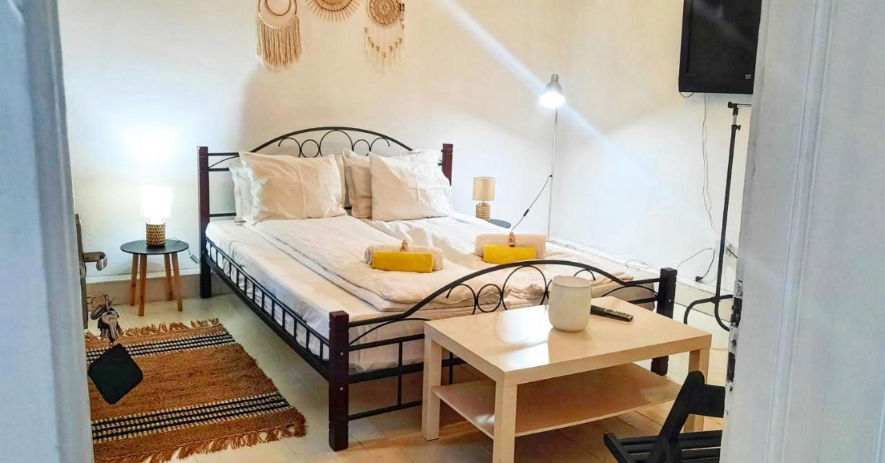 La Maison Blanche Hotel Alba Iulia Bagian luar foto